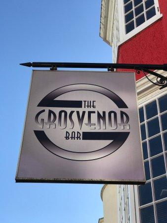 The grosvenor bar