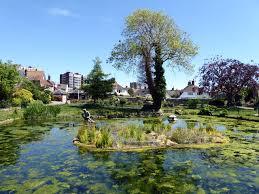 Motcombe Gardens
