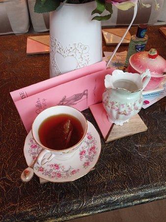 The Mad Catter Vintage Cat Cafe