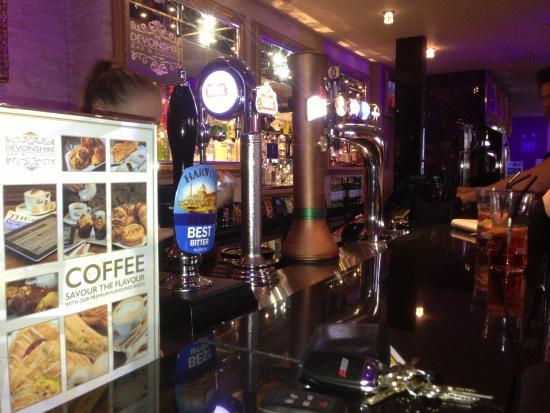 Devonshire Bar and Lounge