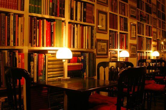 Hanushka Coffee House